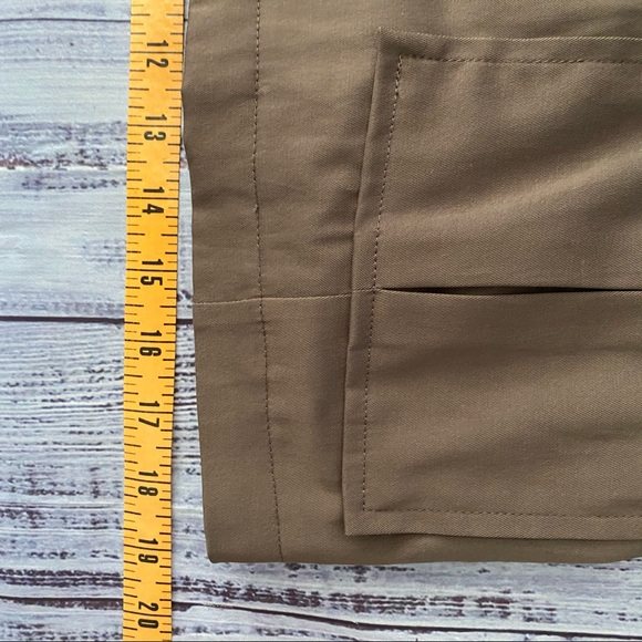 Brown Jacket with Cargo Pockets - Picture 8 of 8